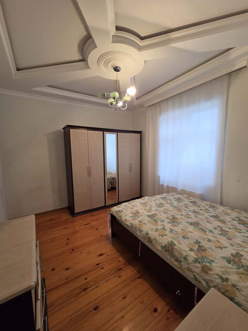 Bakı, 156 kv. m, 5 otaqlı, Qaz, Su, Telefon