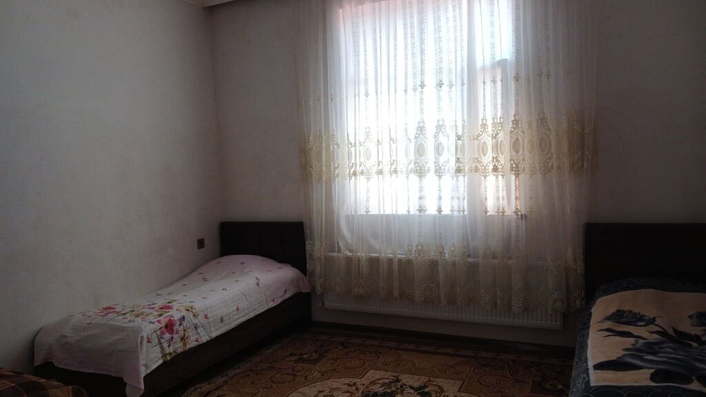 120 kv. m, 6 otaqlı, Artezian quyusu, Kanalizasiya, Kombi