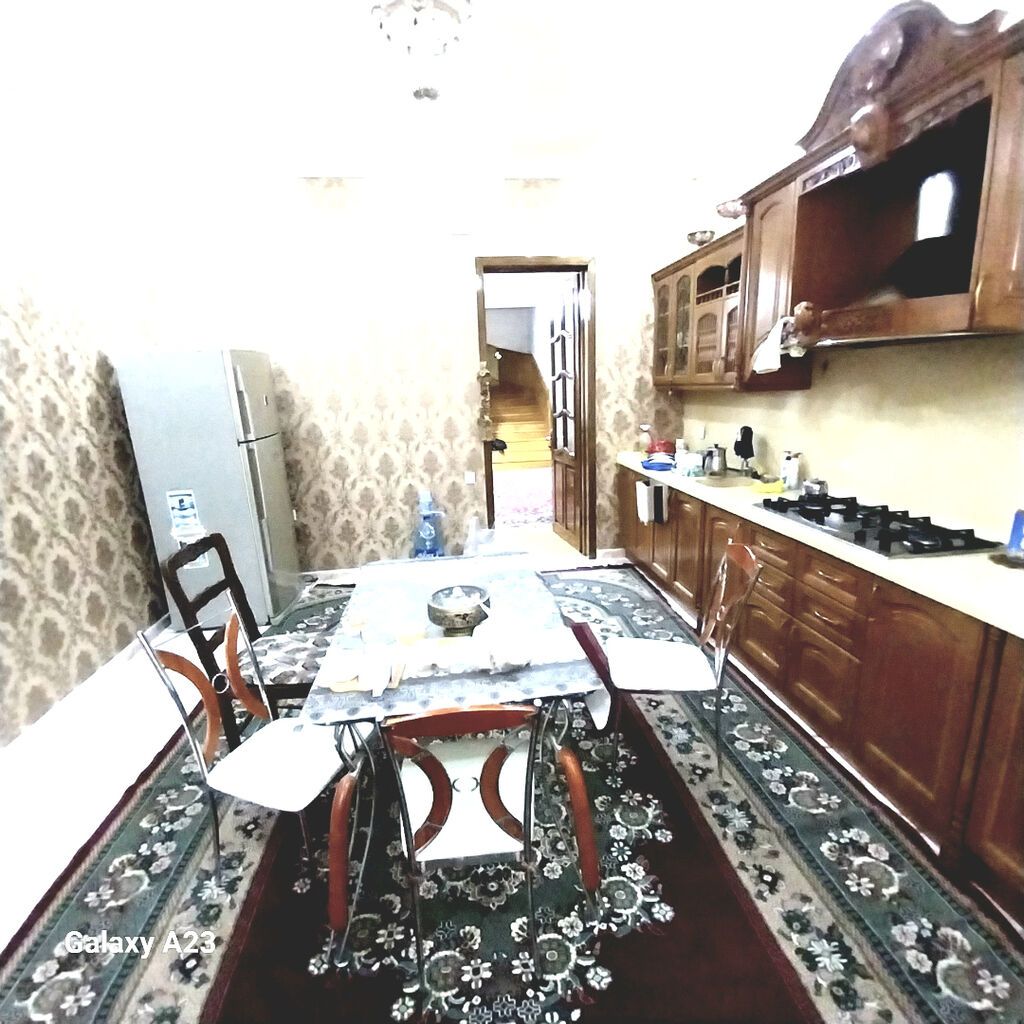 6-cı mikrorayonda 6 otaqlı həyət evi satılır, 700 m², 800 000 AZN, şəkil 4 / 12