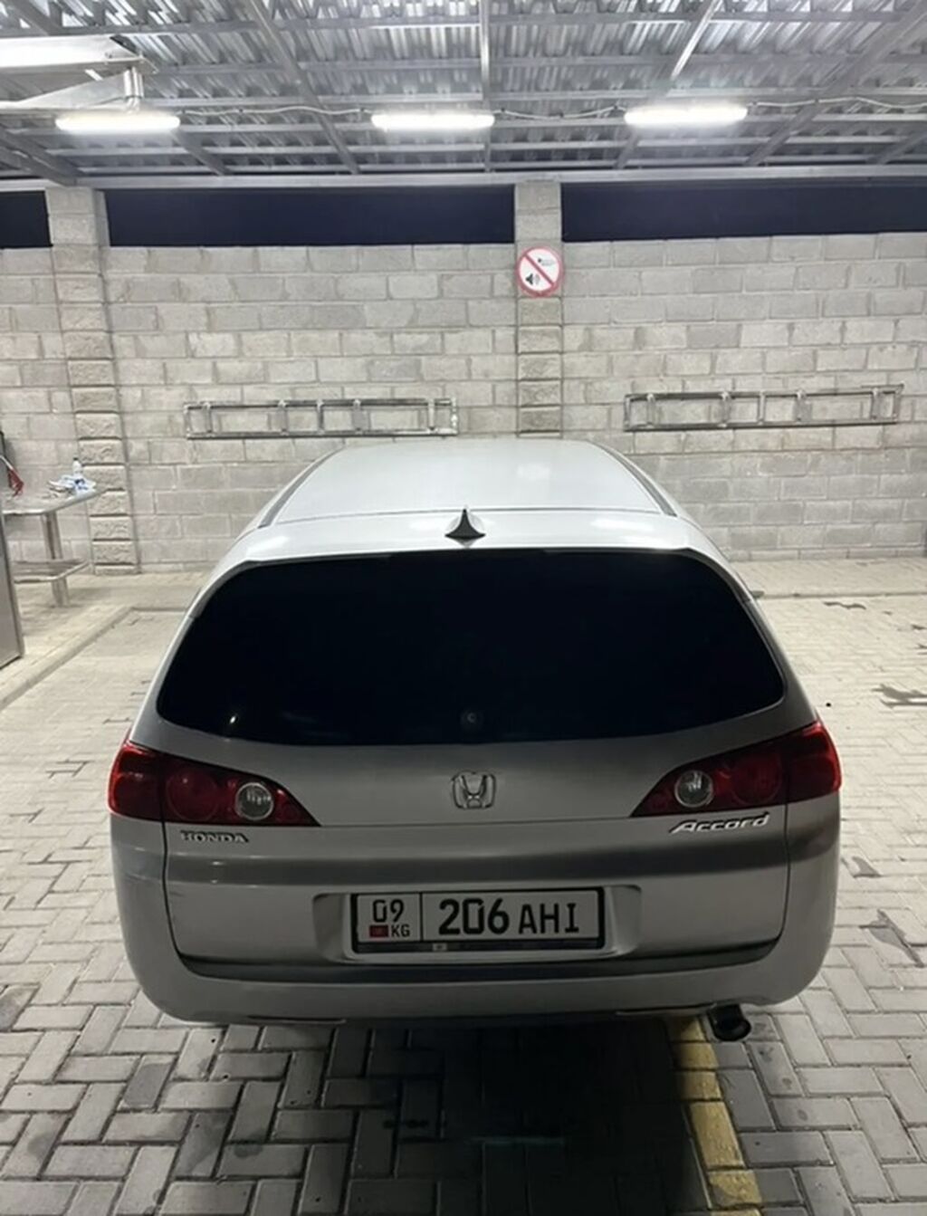 Honda Accord: 2003 г., 2.4 л, Автомат, Газ, Универсал: фото 6