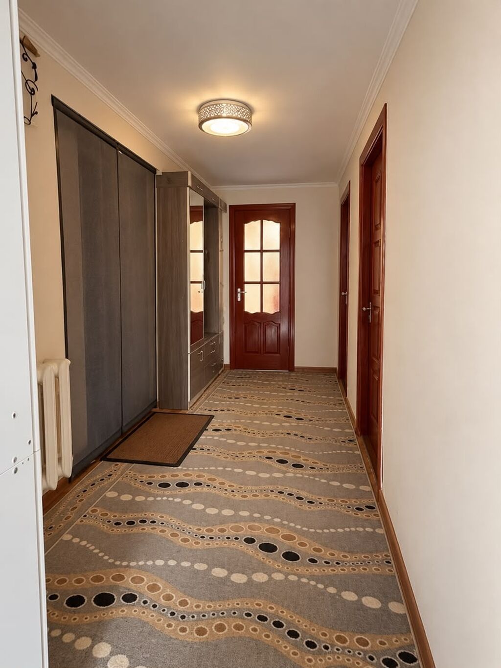 Продам дом в Бишкеке напротив Национального хирургического центра: фото 4