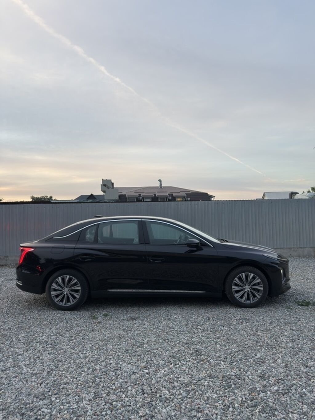Hongqi E-QM5 Жаны электромобиль Запас хода - 430 км (фактически 400: фото 4
