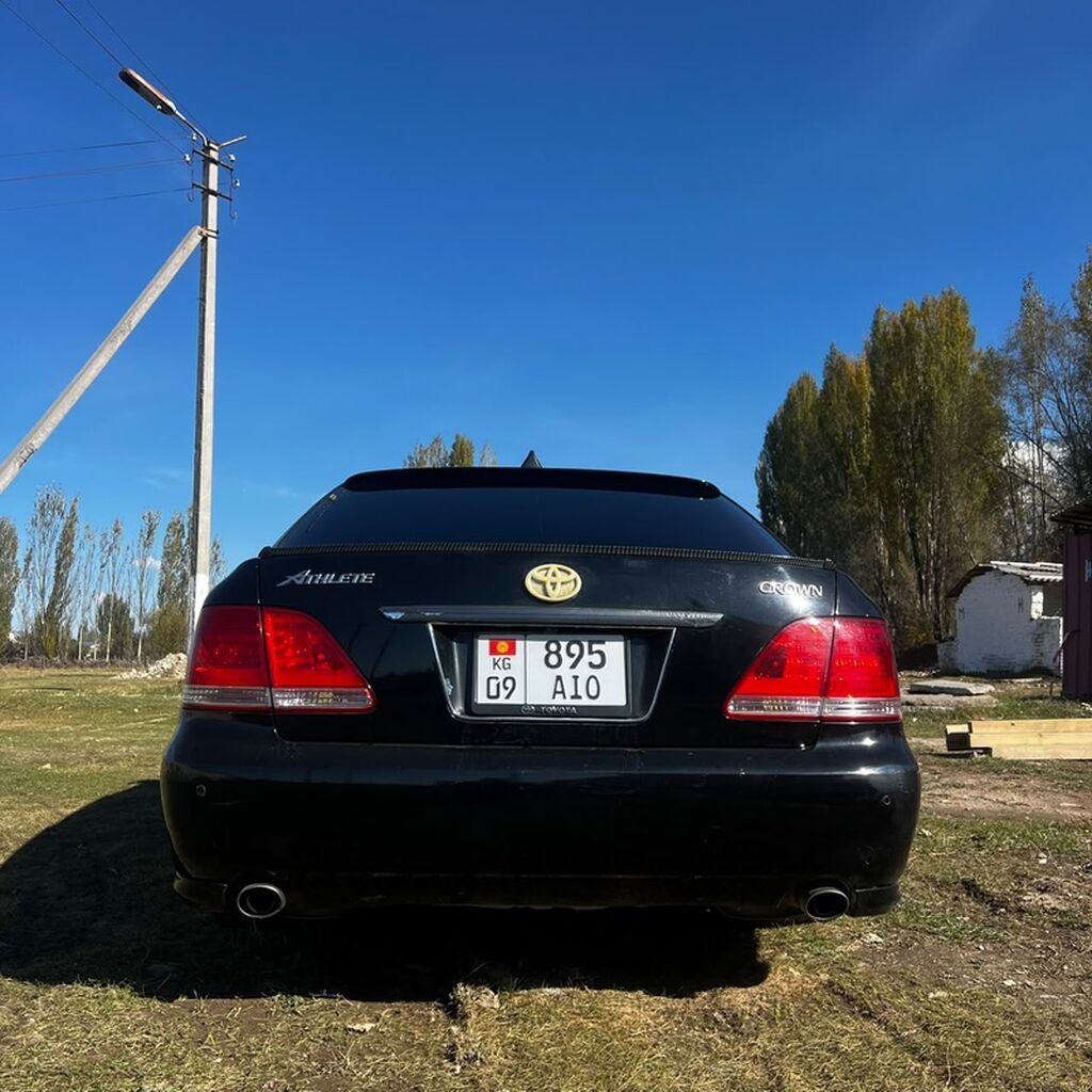 Toyota Crown: 2004 г., 3 л, Автомат, Бензин, Седан: фото 6