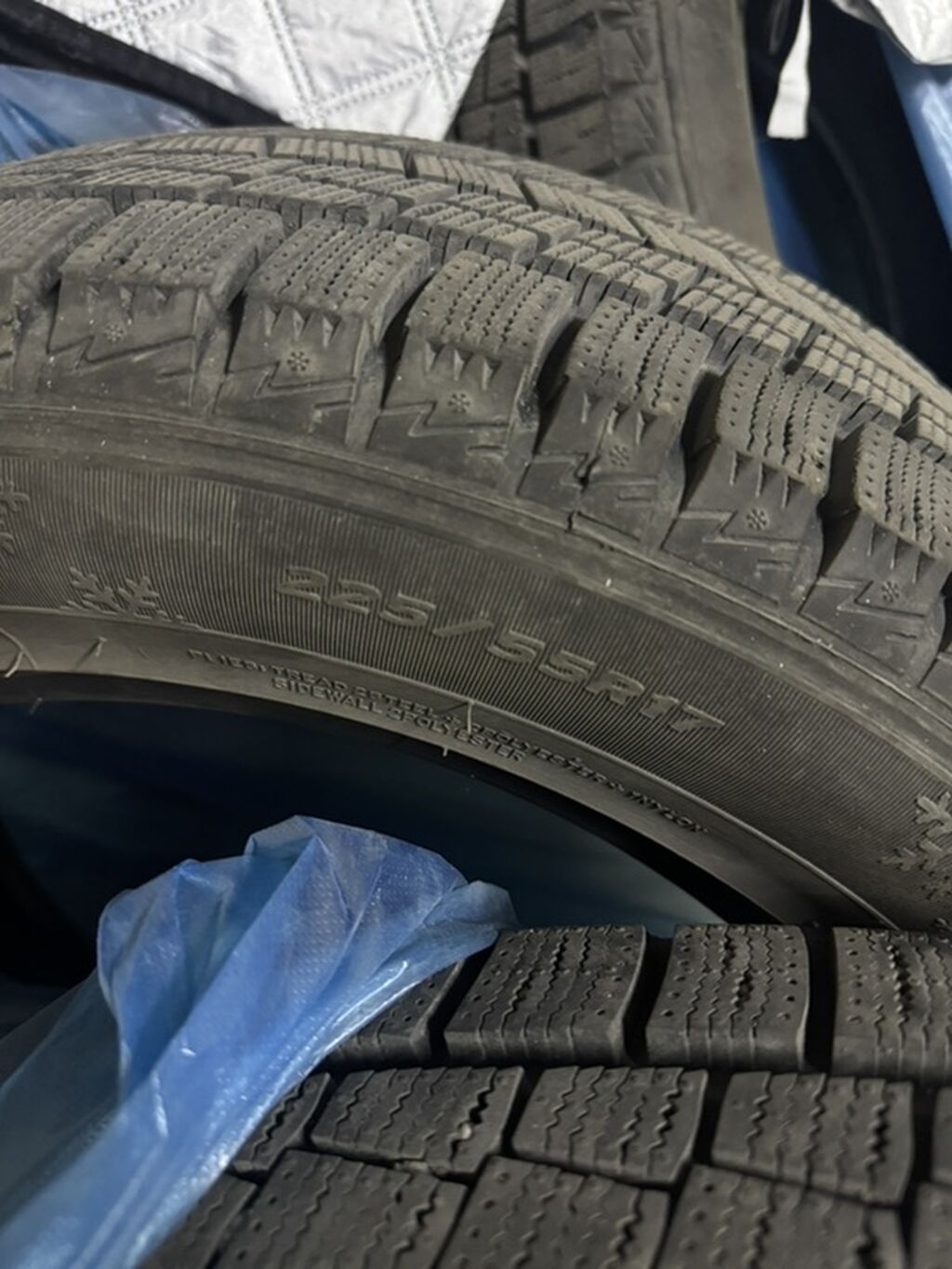 Зимние шины Goform 225/55 R17, отличное состояние: фото 5
