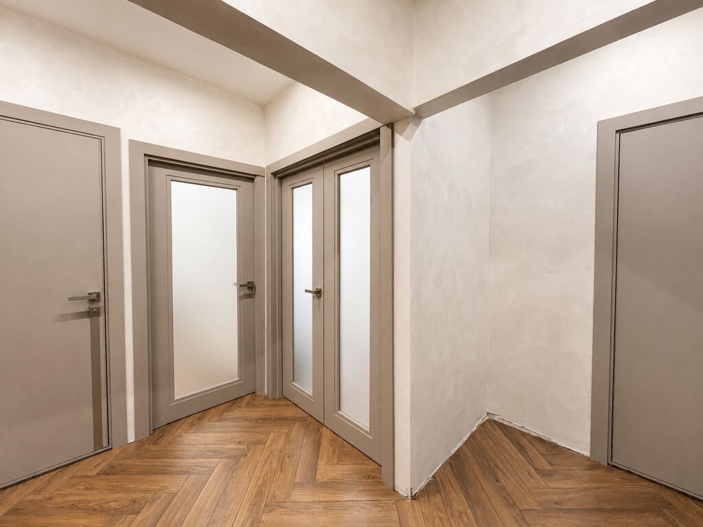 3 комнаты, 61 м², Молодая Гвардия 105 серия, 1 этаж, Евроремонт: фото 3