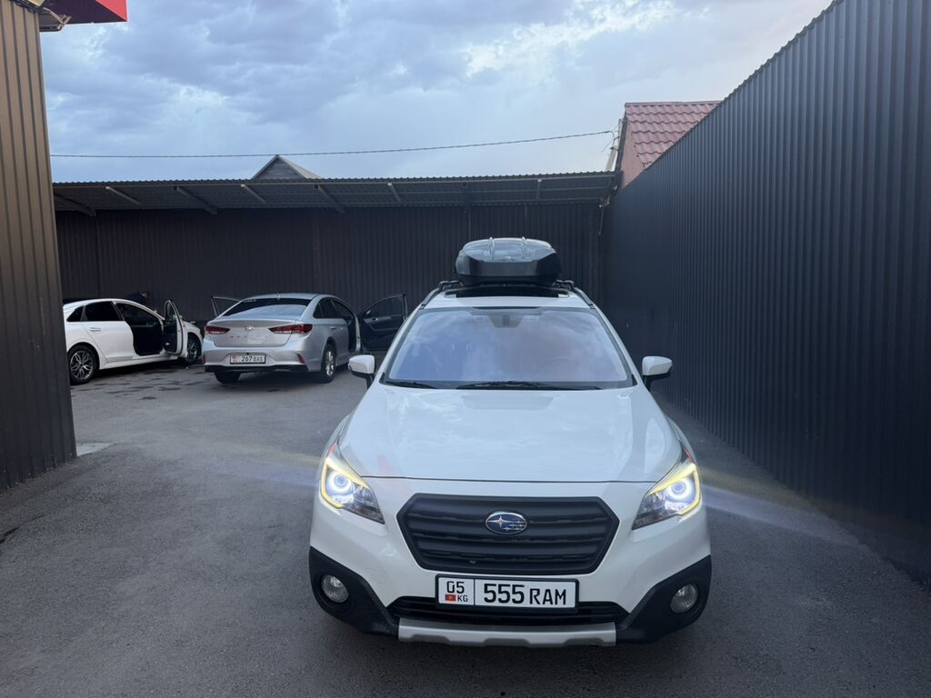 Subaru Outback: 2017 г., 3.6 л, Вариатор, Газ, Универсал: фото 2