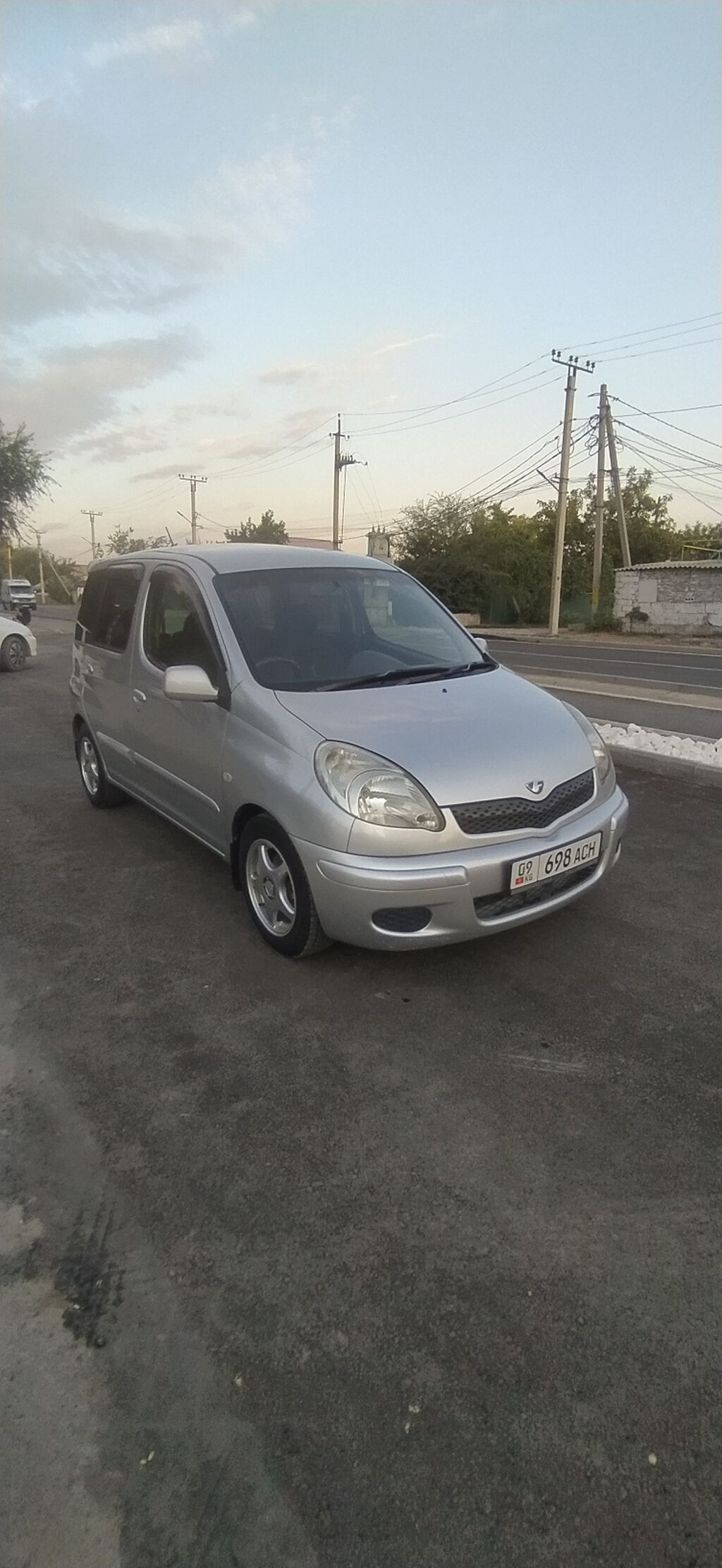 Toyota Funcargo