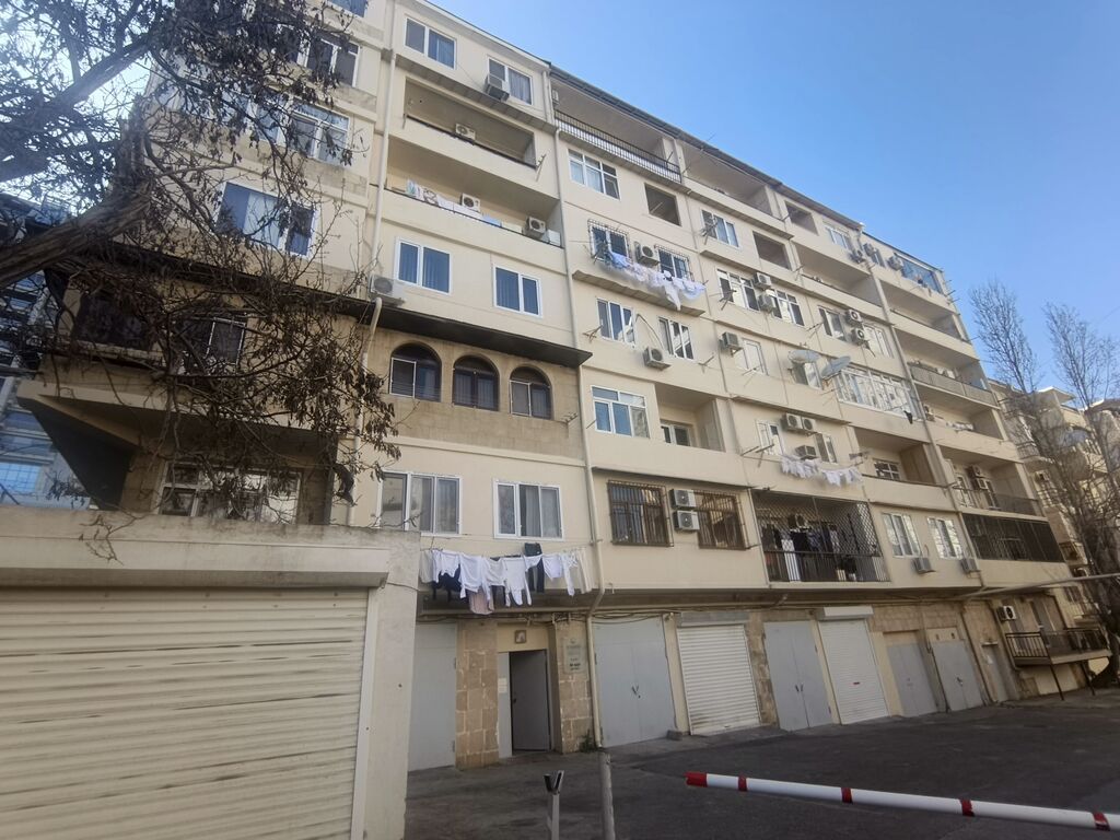 Bakı, 2 otaqlı, Köhnə tikili, m. İçərişəhər, 57 kv. m