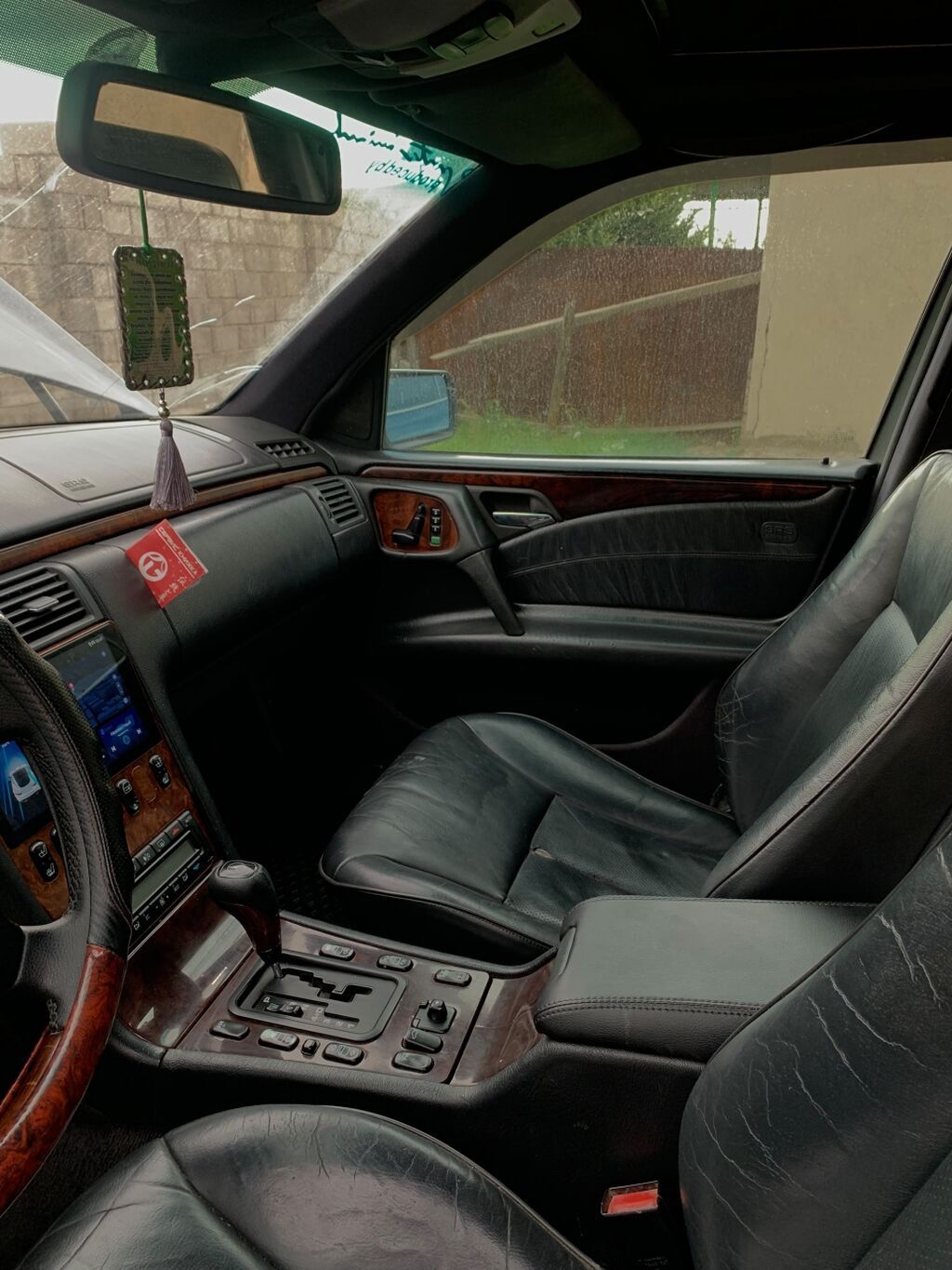 Mercedes-Benz E-Class: 1997 г., 2 л, Автомат, Бензин, Седан: фото 5