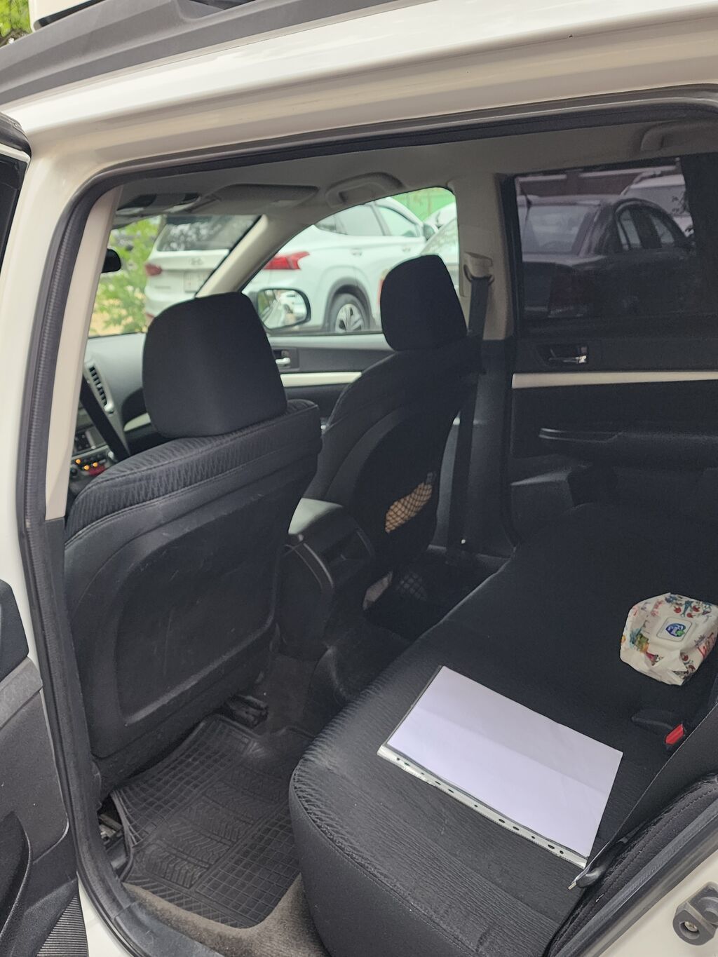 Subaru Outback: 2011 г., 2.5 л, Вариатор, Бензин, Универсал: фото 5