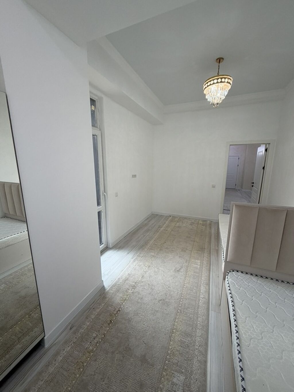 3 комнаты, 103 м², сквер Тоголок Молдо Элитка, 4 этаж, Дизайнерский ремонт: фото 4