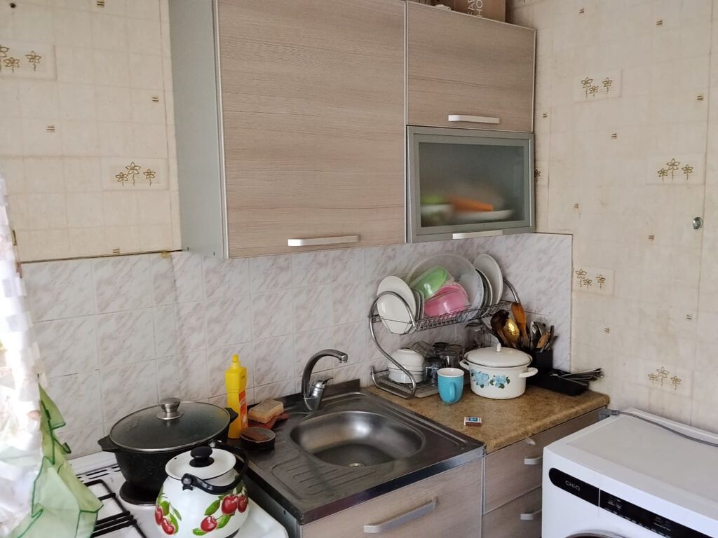 1 комната, 32 м², 5 мкр 106 серия, 2 этаж, Евроремонт: фото 2