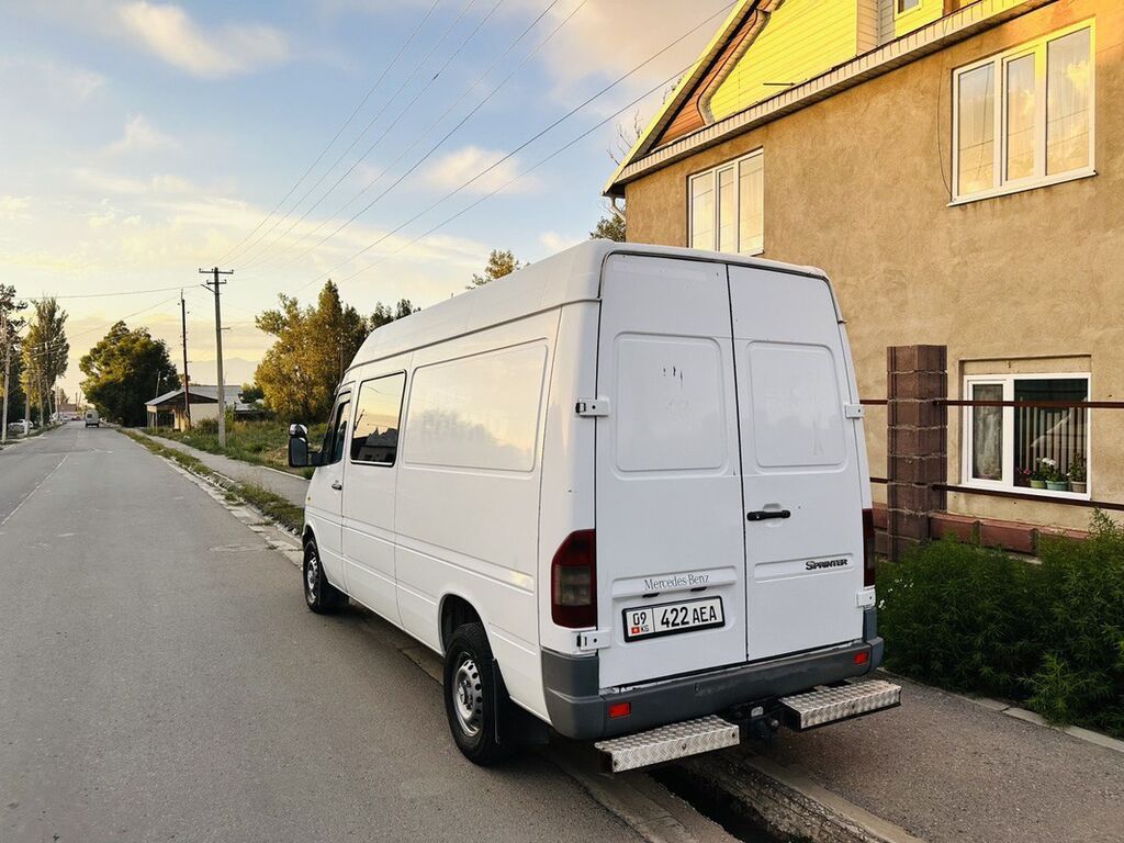 Mercedes-Benz Спринтер: 2005 г., 2.2 л, Механика, Дизель, Фургон: фото 4
