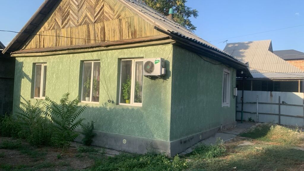 3 комнаты, 50 м², 3 соток, Бишкек, Рынок Баят/Азиз Риэлтор: фото 1