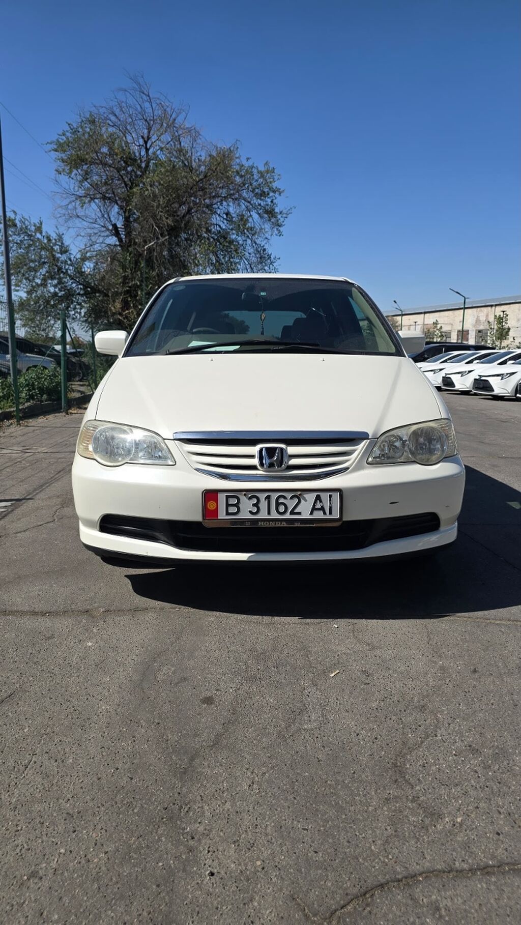 Honda Odyssey: 2001 г., 2.3 л, Бензин, Минивэн: фото 2
