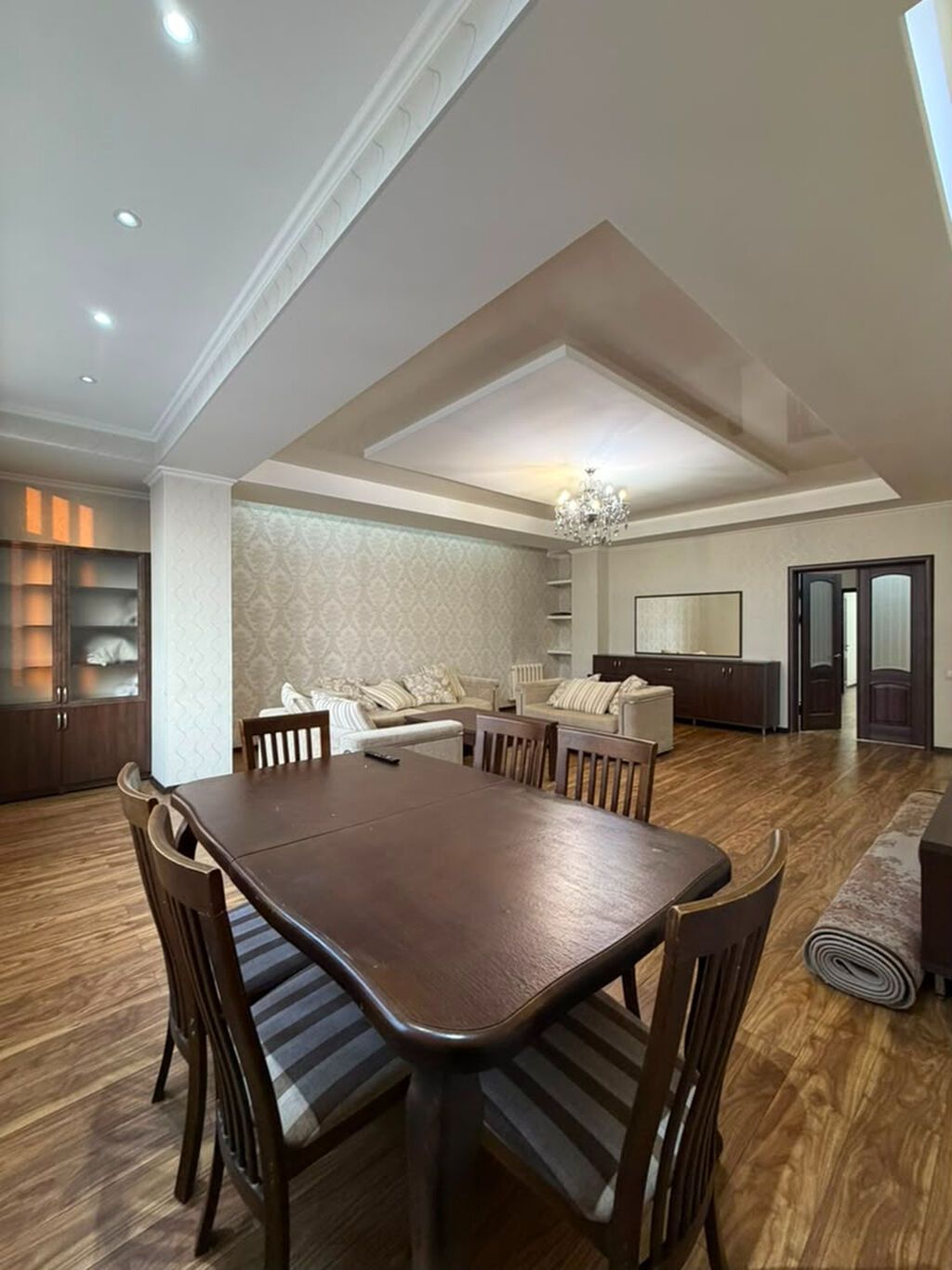 3 комнаты, 130 м², Бишкек Парк ТРЦ Элитка, 7 этаж, Евроремонт: фото 3