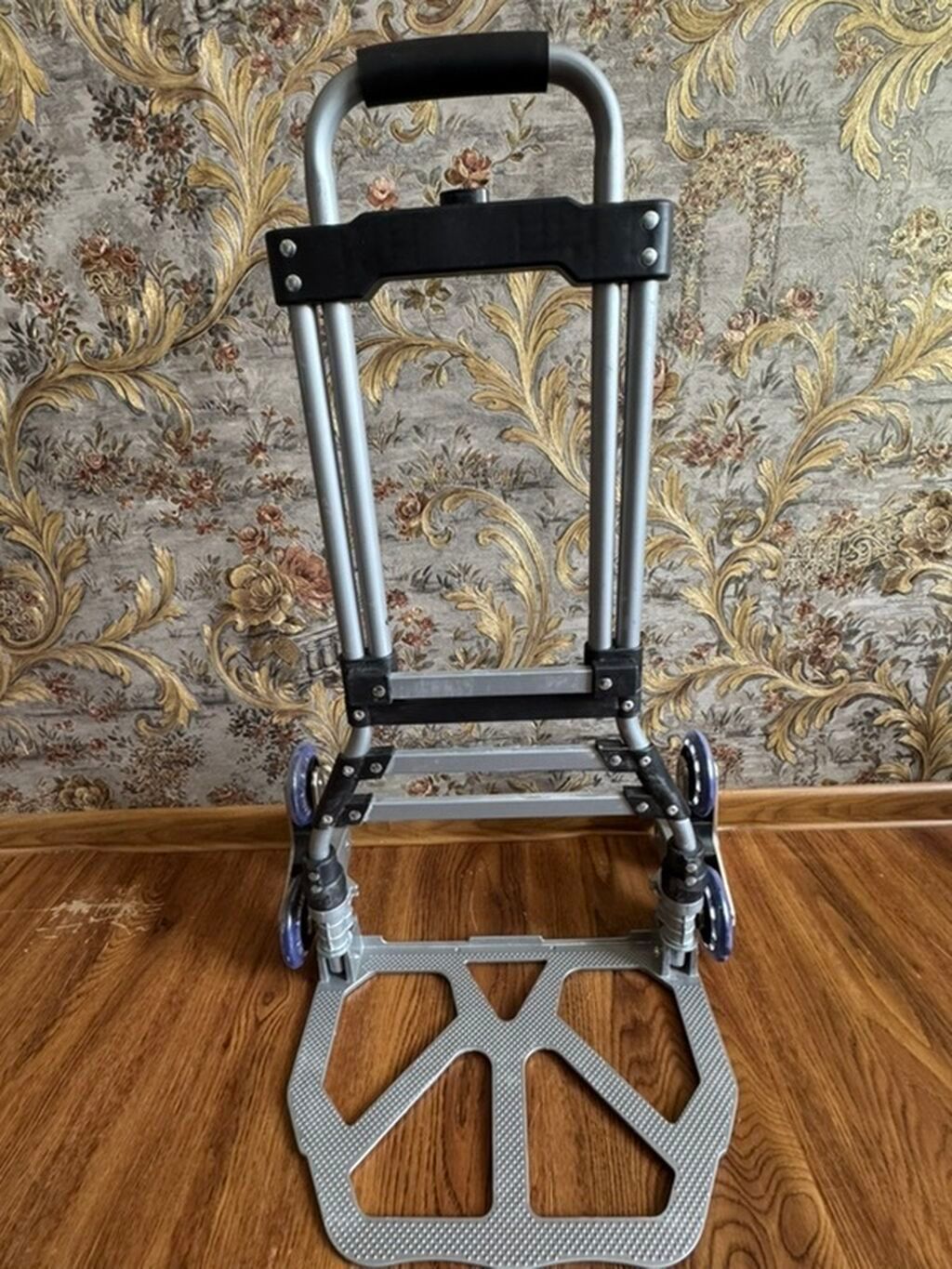 Складная тележка (Foldable Hand Truck) с лестничными колесами: фото 4