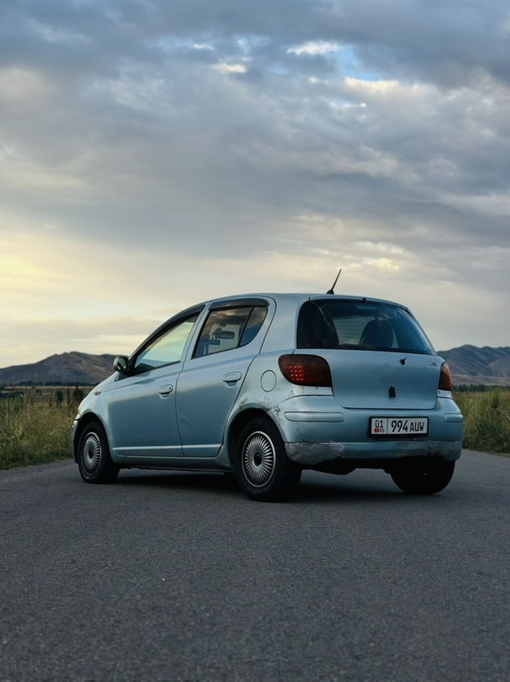Продаю Toyota Visz Год выпуска 2003 Двигатель 1.3 Автомат Цвет: фото 3
