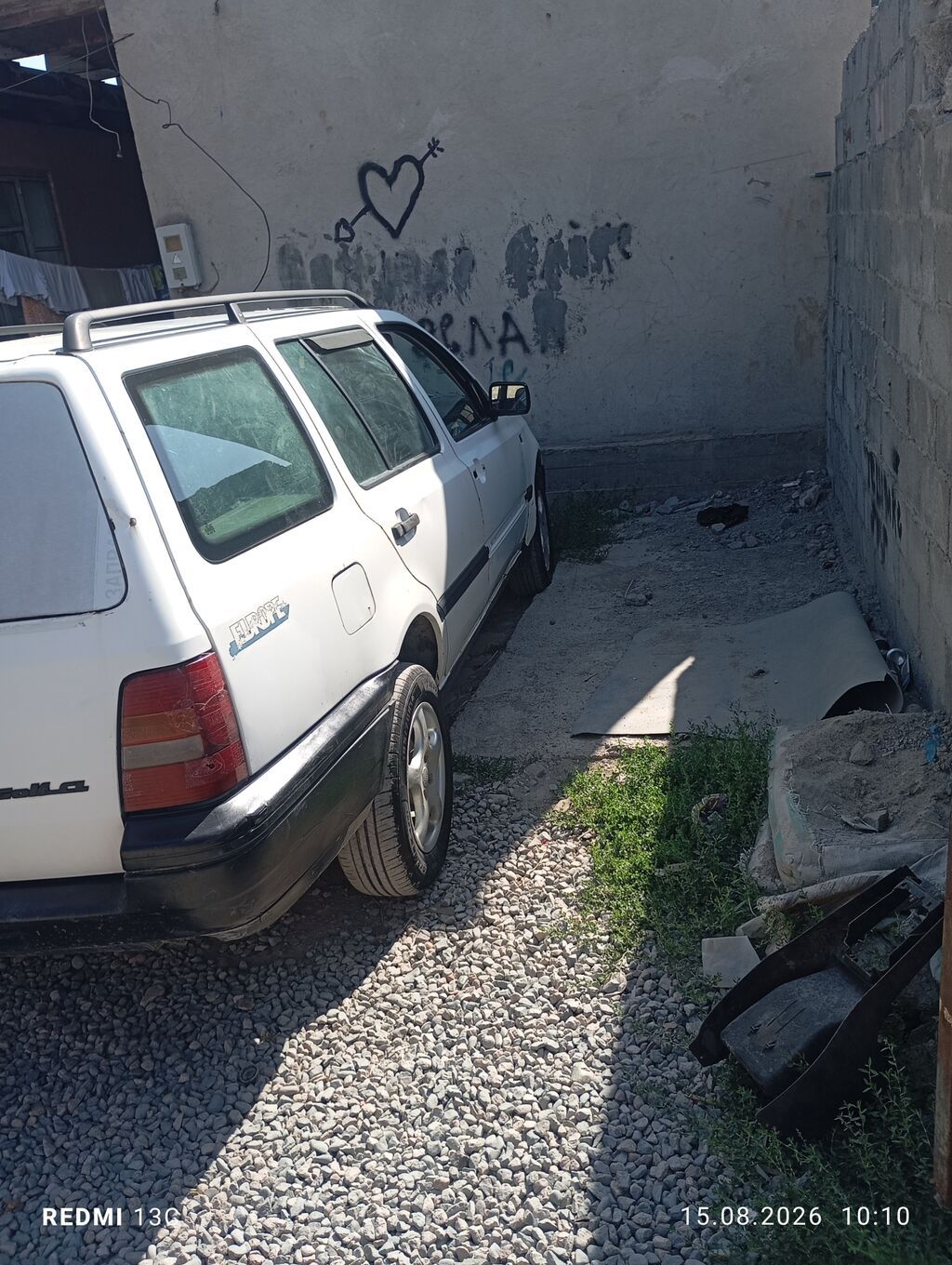 Volkswagen Gol: 1995 г., 1.8 л, Механика, Универсал: фото 3