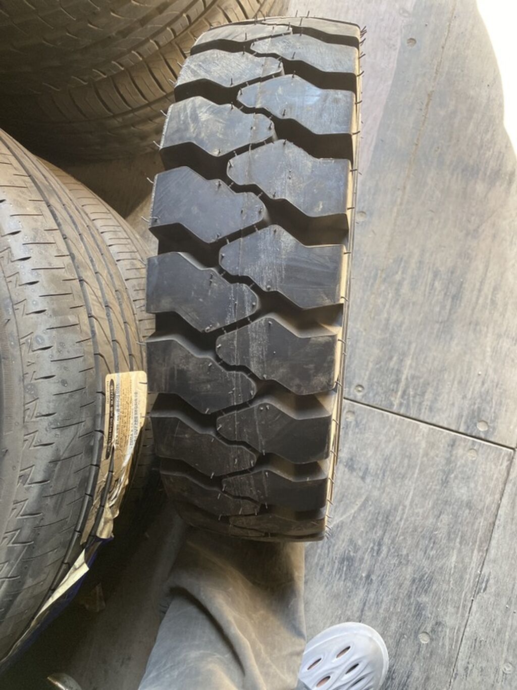 Шина для вилочного погрузчика Hankook 6.00‑9 - Назначение: фото 3