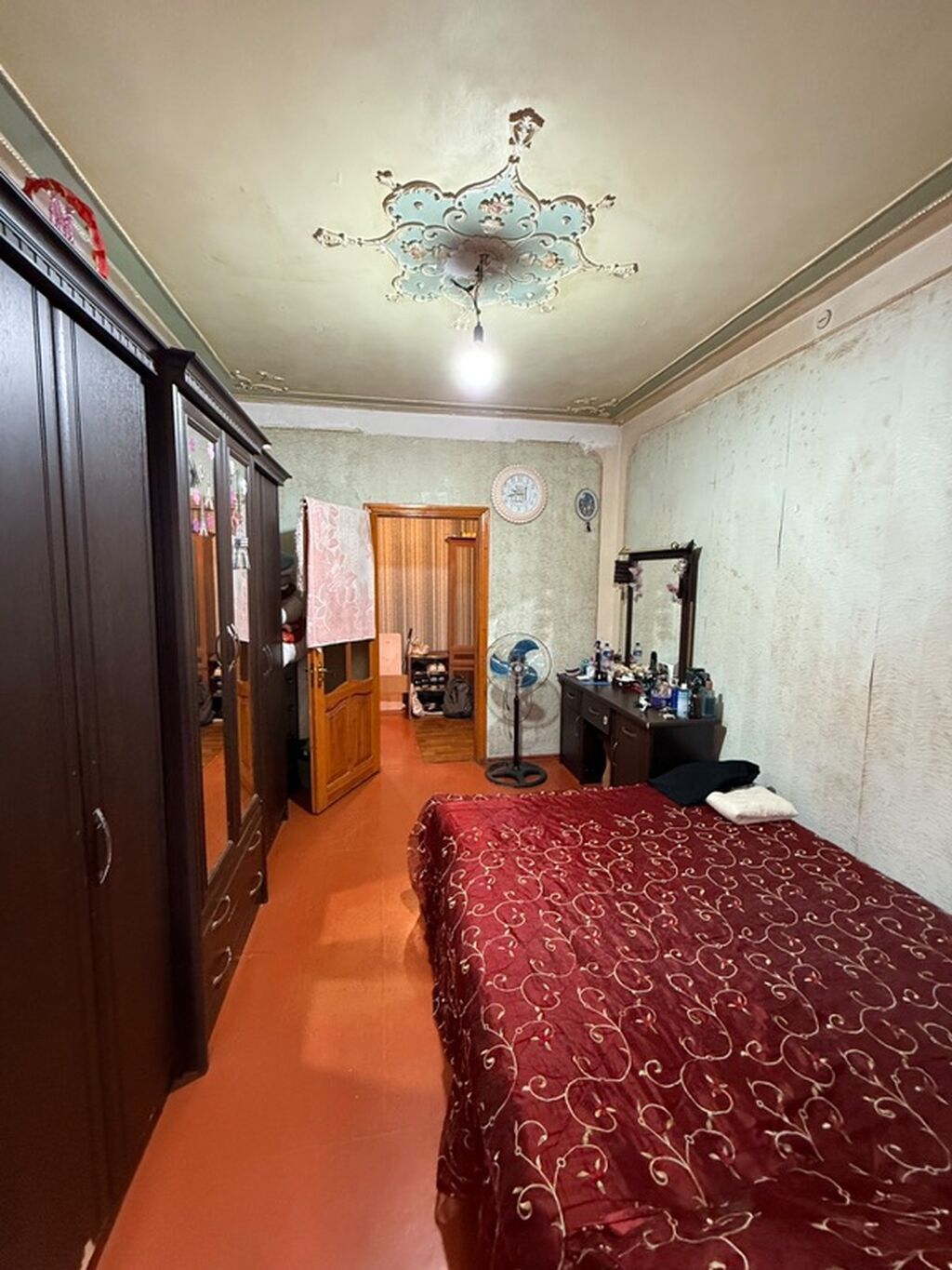 8-ci kilometrdə 3 otaqlı köhnə tikili mənzil satılır, 85 m², 205 000 AZN, şəkil 5 / 12