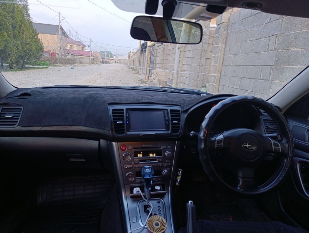 Subaru Legacy: 2003 г., Седан: фото 5