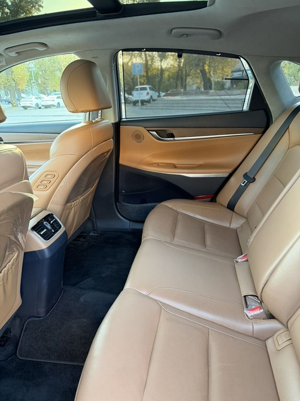 Hyundai Grandeur: 2019 г., 2.5 л, Автомат, Гибрид, Седан: фото 7