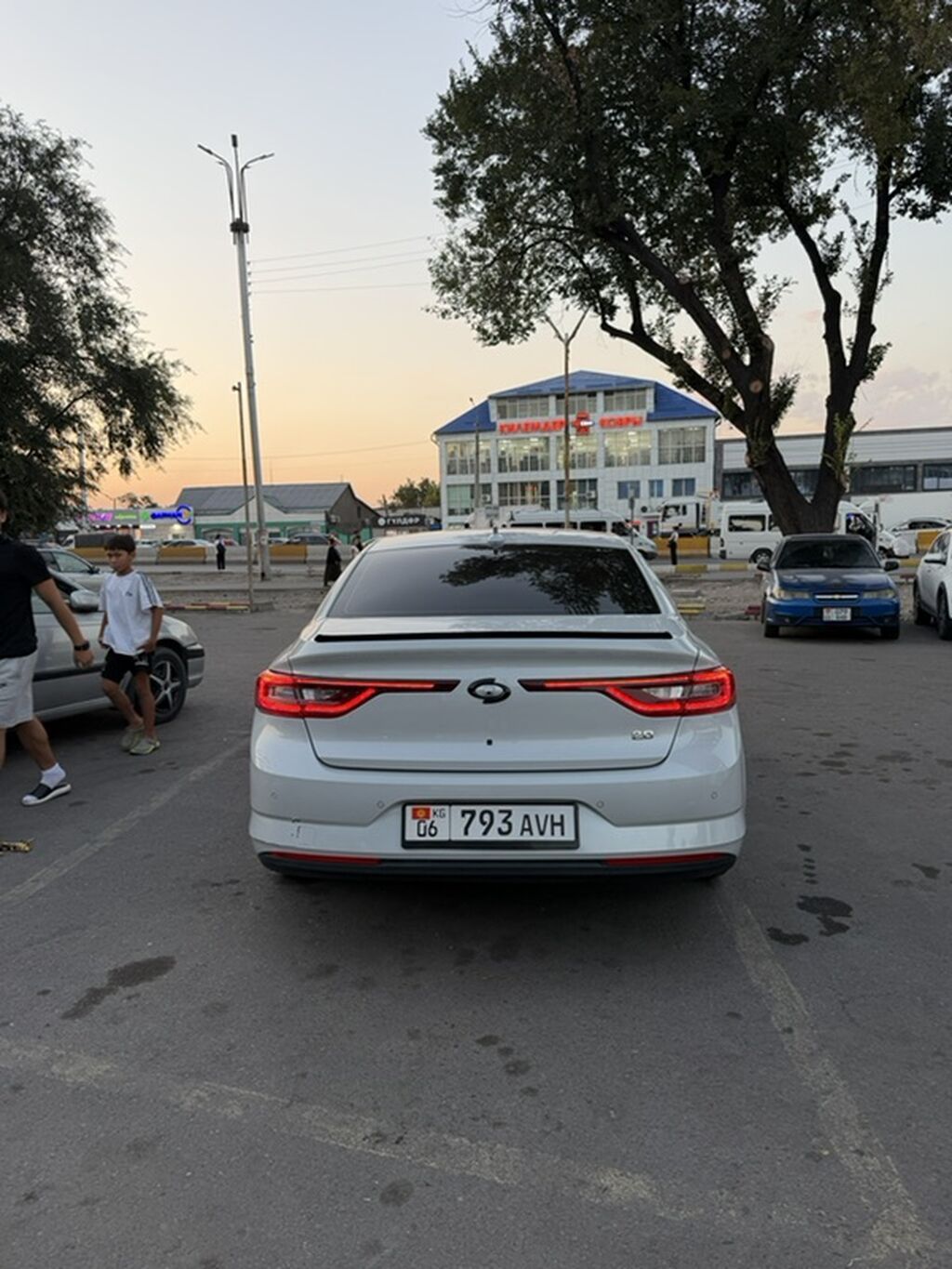 Renault Samsung SM6: 2019 г., 2 л, Автомат, Бензин, Седан: фото 4