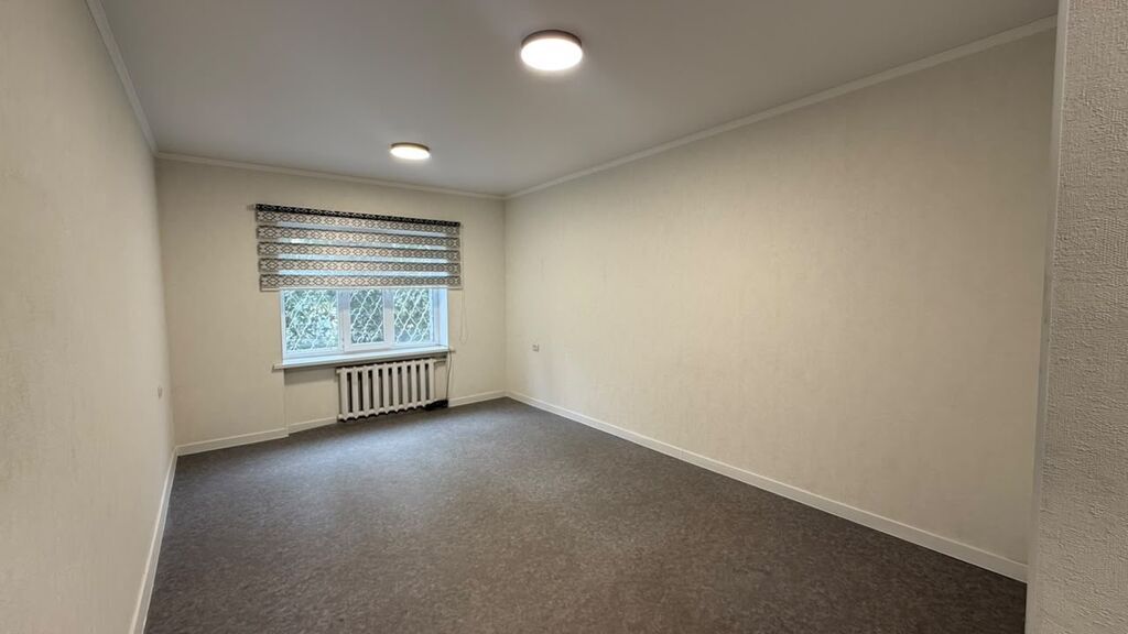2 комнаты, 48 м², 7 мкр 105 серия, 1 этаж, Свежий ремонт: фото 2