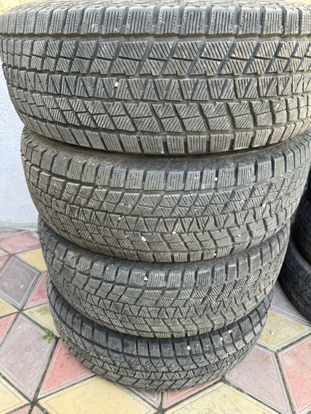 Шины 235 / 65 / R 18, Зима, Б/у, Комплект, Легковые, Китай: фото 2