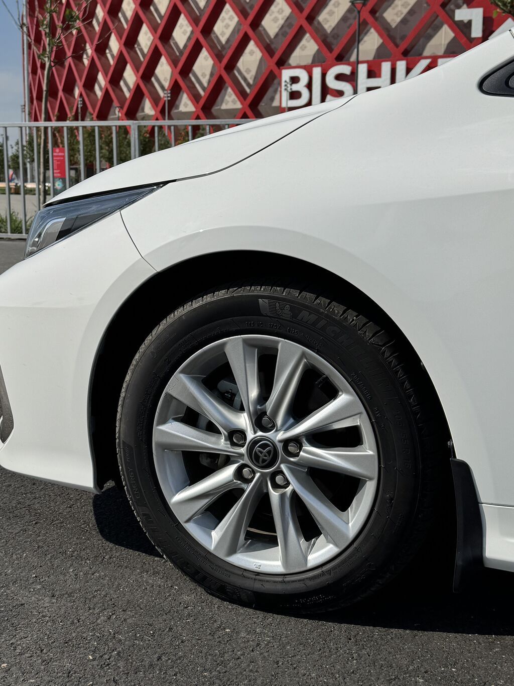 Toyota Corolla: 2023 г., 1.8 л, Автомат, Гибрид, Седан: фото 5