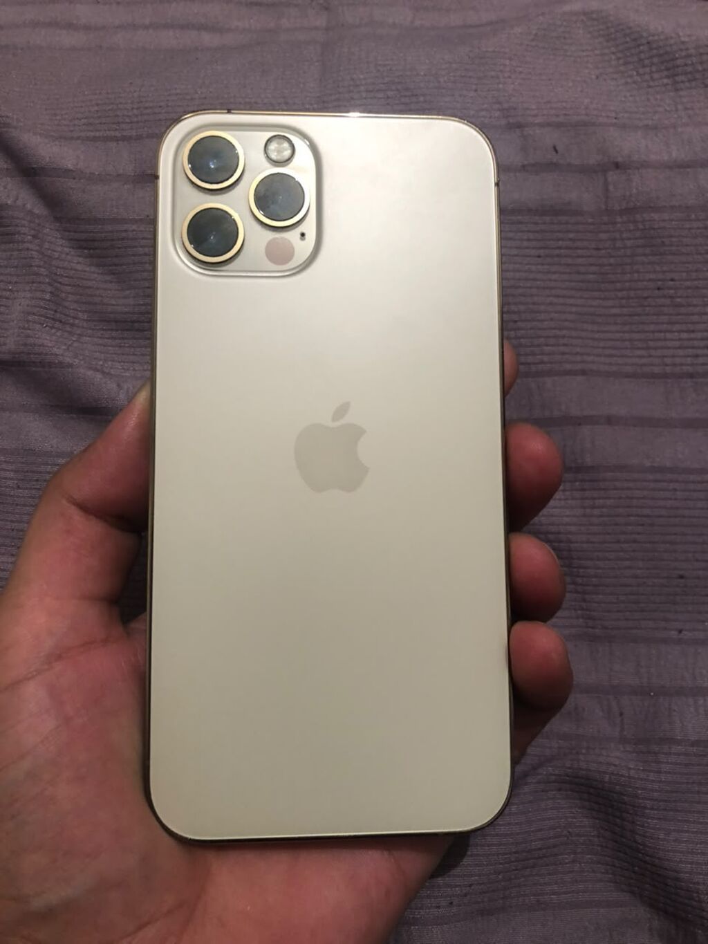 Apple iPhone 12 Pro, золотой цвет. Характеристики и особенности: -: фото 2