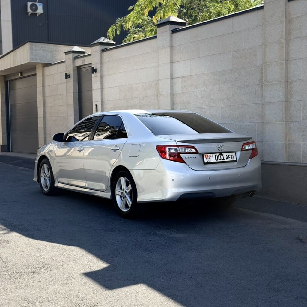 Toyota Camry: 2011 г., 2.5 л, Автомат, Бензин, Седан: фото 7