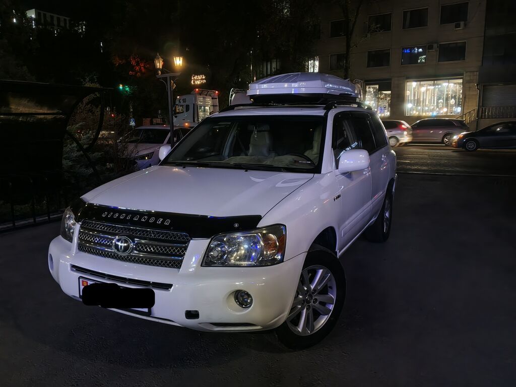 Toyota Highlander: 2006 г., 3.3 л, Автомат, Бензин, Кроссовер: фото 2