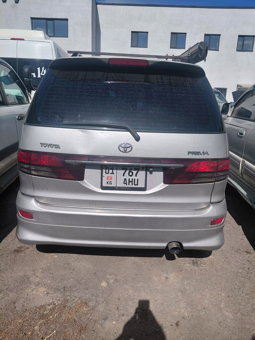 Toyota Previa: 2002 г., 2 л, Механика, Дизель, Минивэн: фото 2