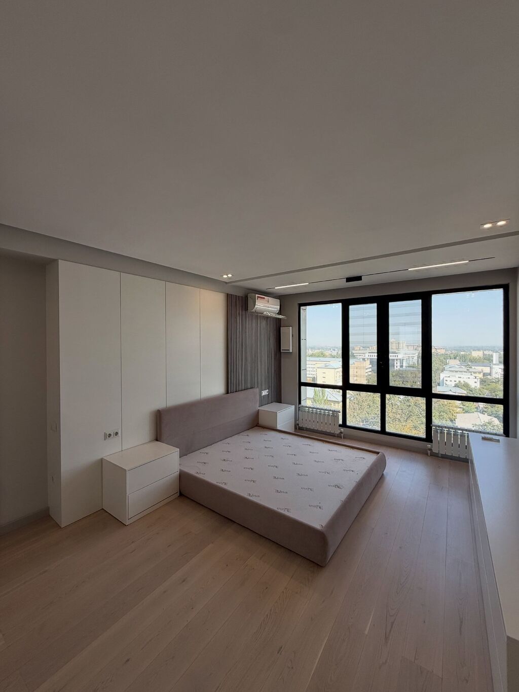 5 комнат, 185 м², Золотой квадрат Элитка, 12 этаж, Евроремонт: фото 4