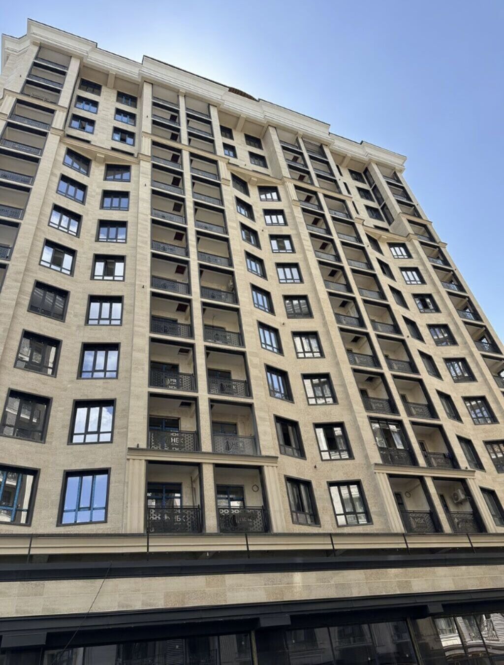 3 комнаты, 81 м², Асанбай мкр Элитка, 12 этаж, ПСО (под самоотделку): фото 6