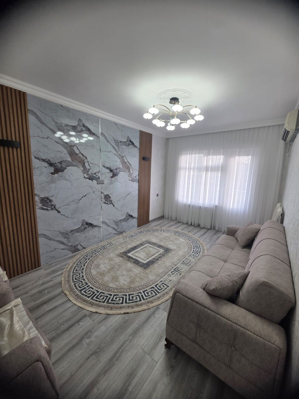 Bakı, Bakıxanov qəs., 3 otaqlı, Köhnə tikili, m. Neftçilər, 75 kv. m