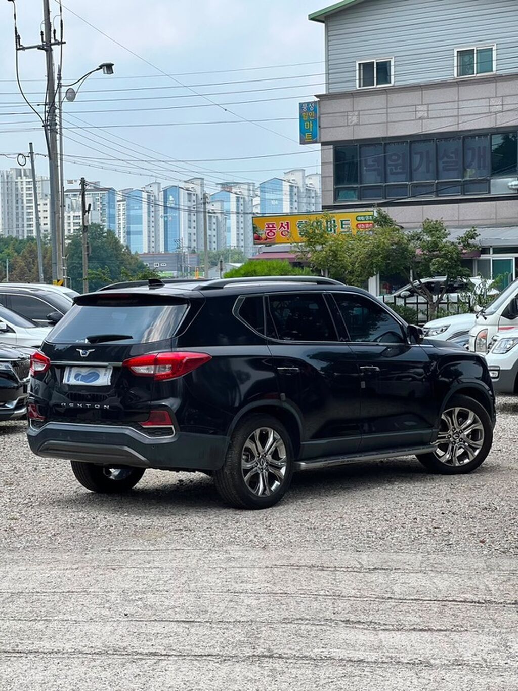 Ssangyong Rexton: 2020 г., Внедорожник: фото 2