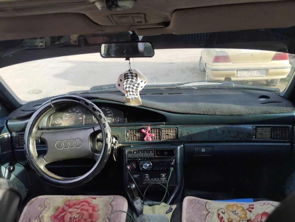 Audi 100: 1989 г., Механика, Универсал: фото 4