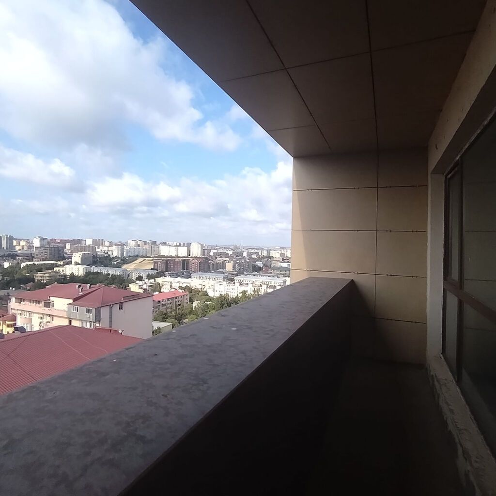 3 otaqlı, Yeni tikili, 148 kv. m