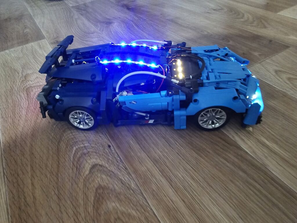 Конструктор-автомобиль Bugatti (совместим с LEGO Technic), полностью: фото 3