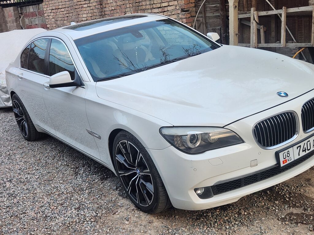 BMW 7 series: 2010 г., Седан: фото 4