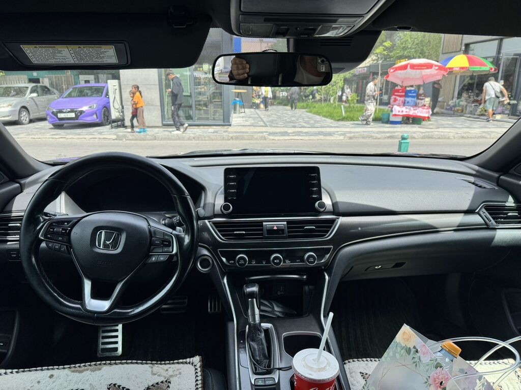 Honda Accord: 2019 г., 1.5 л, Автомат, Бензин, Седан: фото 4