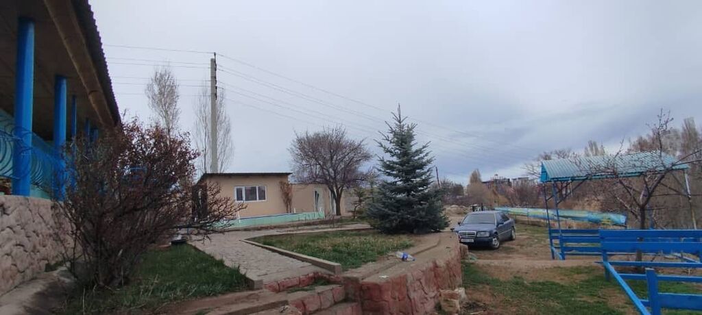 Сдается коттедж в аренду на долгий срок, в центре города Чолпон-Ата: фото 8