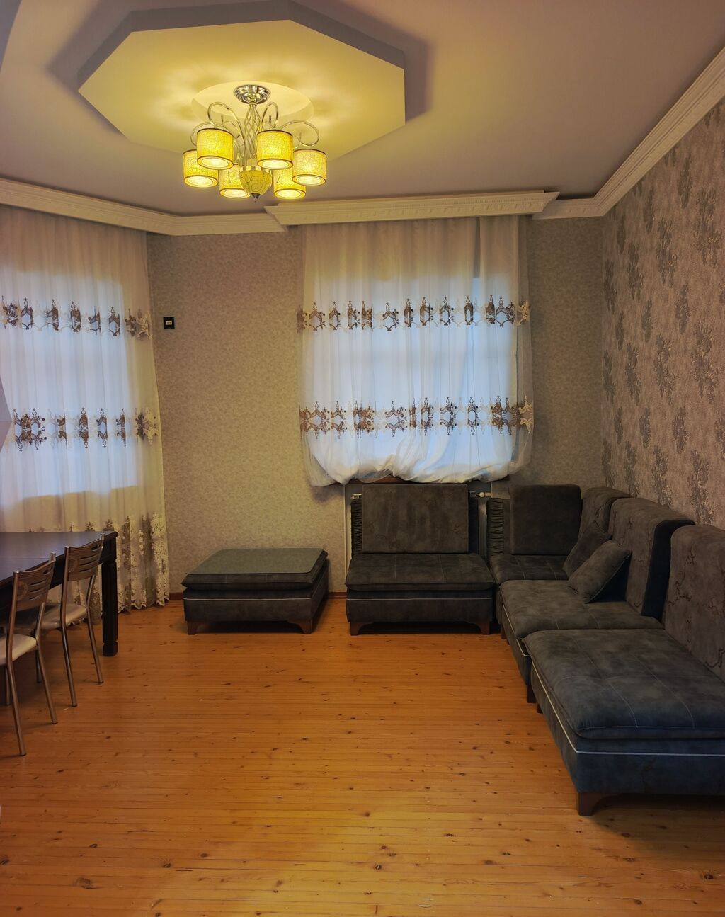 7 otaqlı, 277 kv. m, Yeni təmirli
