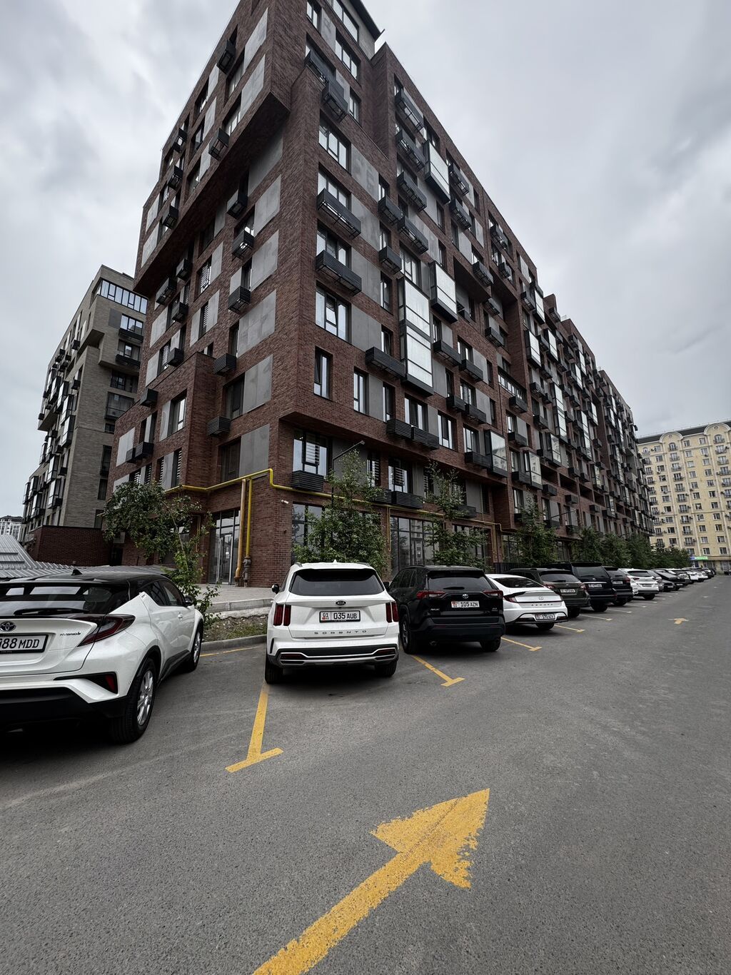 3 комнаты, 117 м², Южная Магистраль Элитка, 2 этаж, Дизайнерский ремонт: фото 1