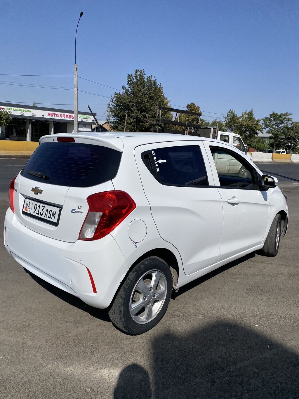 Chevrolet Spark: 2017 г., 1 л, Вариатор, Бензин, Хэтчбэк: фото 4