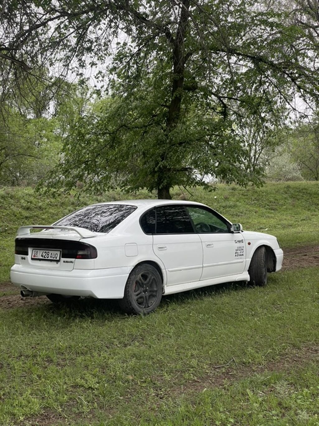 Subaru Legacy: 2000 г., 2 л, Автомат, Бензин, Седан: фото 3