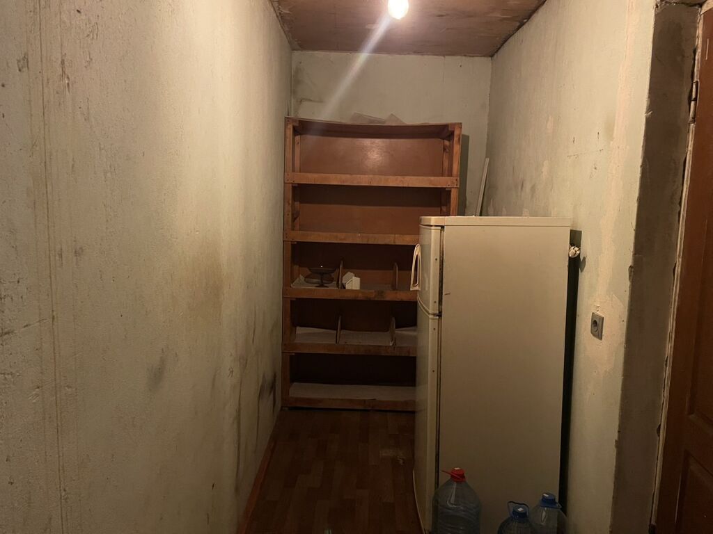 Qiymet qishda 350azn yayda 320azn komunal daxil, komunal pulu